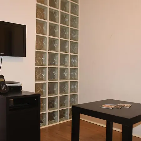 Apartment Coracao De - Alfama Inside Lisbon