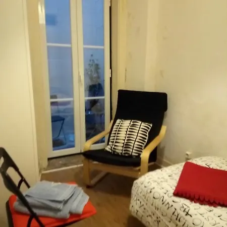 Apartment Coracao De - Alfama Inside Lisbon